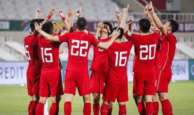 开云下载-3年后国足再打无归化之仗 鸡血拉满抹平实力差距？