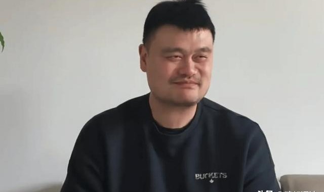 开云下载-姚明：非常高兴听到王治郅入选FIBA名人堂 从小到大都是追着他成长