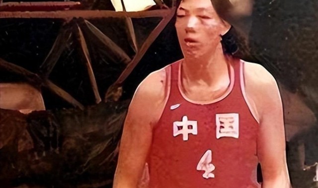 开云-原来她早已去世，身高2米08，多次为国夺冠，24岁就退役终生未婚